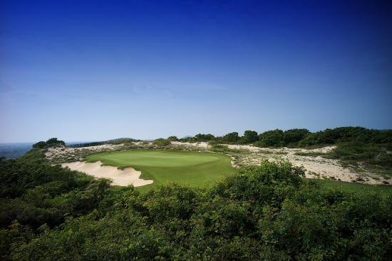 The Bluffs Ho Tram Strip Golf